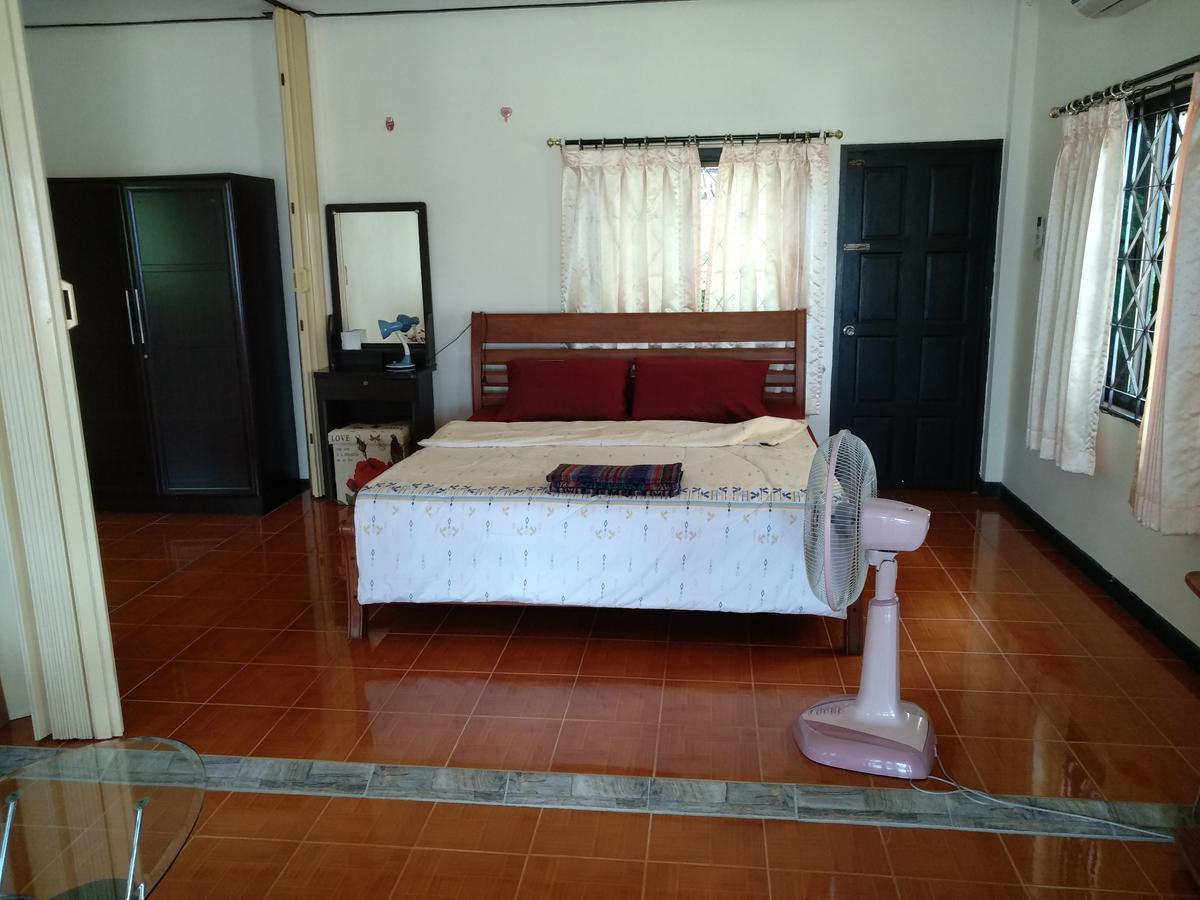 Right On The Beach House Villa Taling Ngam Beach Exteriör bild